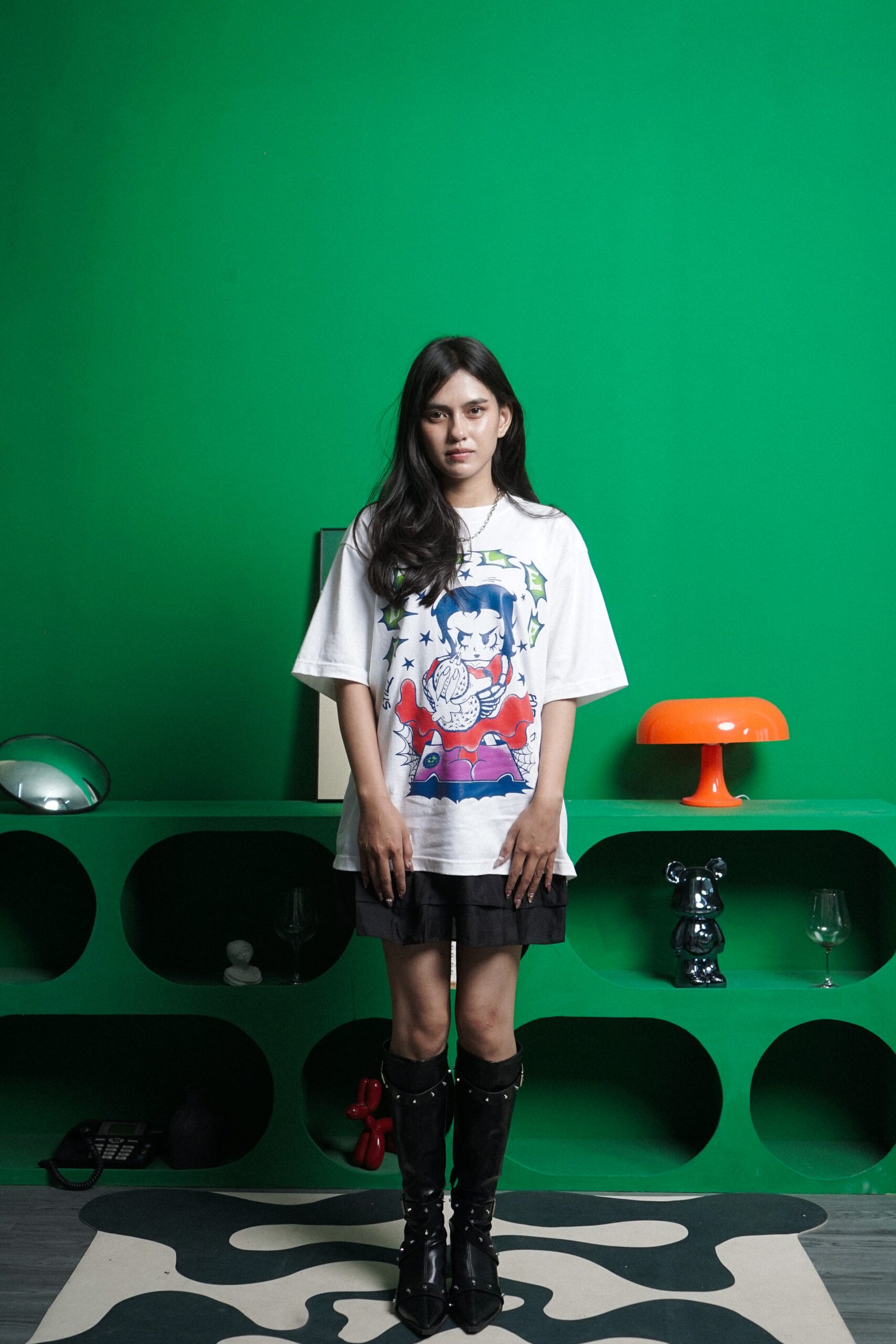 Kaos streetwear Guzzler World