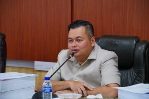 RDP dengan Bank Jambi dan OJK, Kemas Faried Minta Layanan Wajib Normal Sebelum 1 Maret