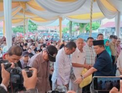 Walikota Kota Jambi mendampingi Reses Ketua DPRD Kemas Faried Alfarelly ,SE Dan Penyerahan Bansos Sembako Sebanyak 400 Paket.