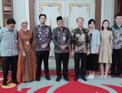 Maulana Menerima Audensi Bersama Konsul jenderal Republik Tiongkok Membahas Kerja sama Antar Dua Negara.
